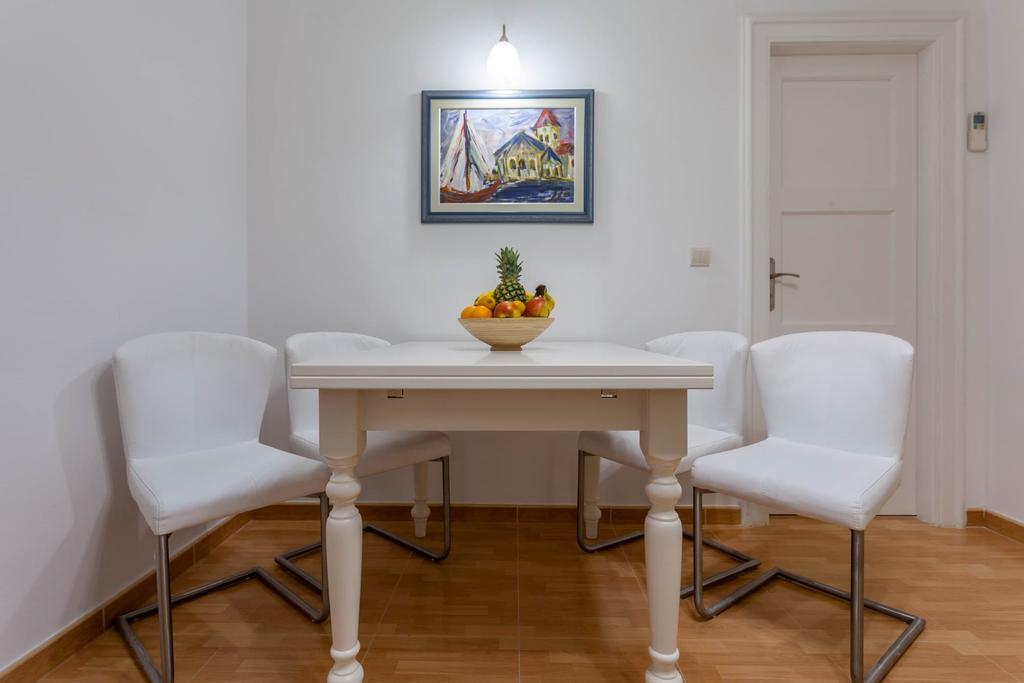 Chic Apartment In Center Split Phòng bức ảnh